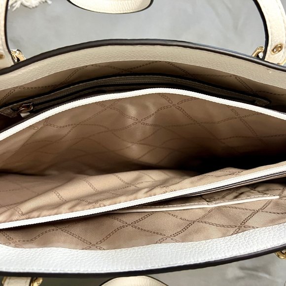 Michael Kors white leather purse, large - Picture 5 of 5